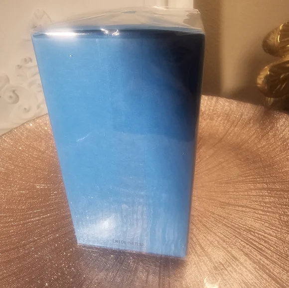 Fenty Blue Box - Picture 5 of 13